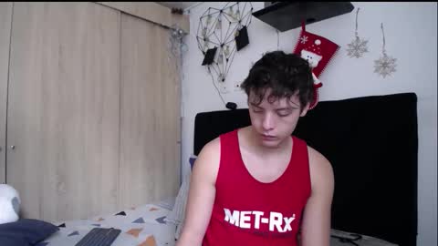 Santii online show from November 22, 4:17 pm