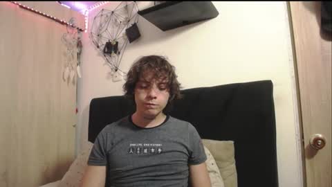 Santii online show from June 17, 3:42 am