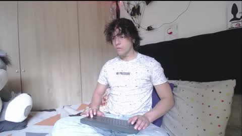 Santii online show from June 21, 4:42 pm