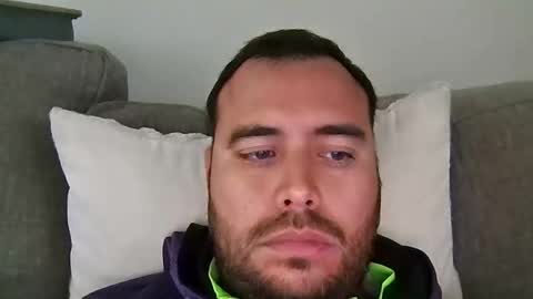 Snapshot of santimarley12 chatting on May 3, 8:37 pm Thiago.... online show from May 3, 8:37 pm