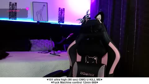 Liah Santos online show from October 2, 12:23 pm