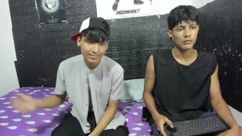 Snapshot of santos_xd chatting on May 22, 3:24 am santos online show from May 22, 3:24 am