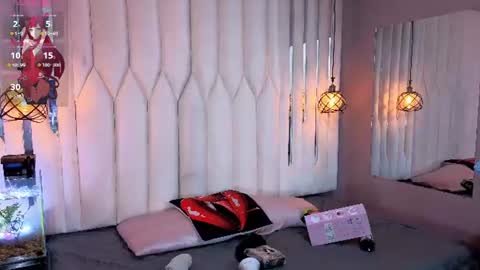 Snapshot of santsara chatting on June 12, 11:53 am SANTSARA online show from June 12, 11:53 am