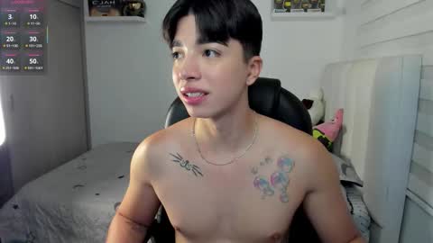 Mr. Santiago online show from December 16, 1:27 pm