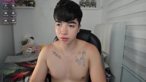 Snapshot of santy7u7 chatting on March 17, 1:25 pm Mr. Santiago online show from March 17, 1:25 pm