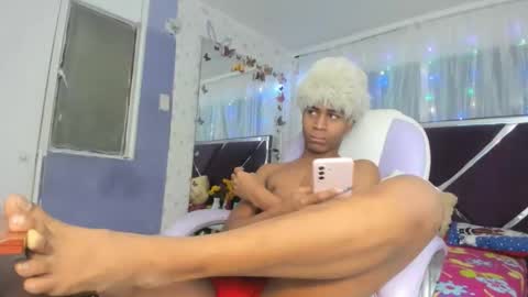 santy online show from November 28, 1:47 pm