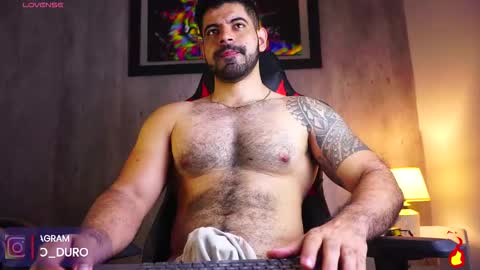 Snapshot of santy_king25 chatting on March 17, 10:18 am santiago online show from March 17, 10:18 am