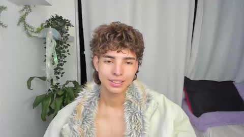 kitty online show from January 10, 12:56 am