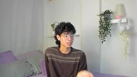 kitty online show from February 17, 1:02 am