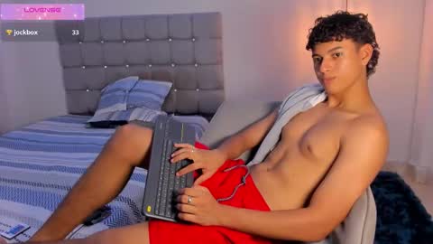 santy_stump online show from October 6, 9:12 pm