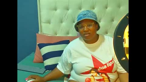 sanuche59670 online show from February 15, 9:55 pm