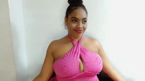 Saori Evans  online show from September 17, 7:10 am