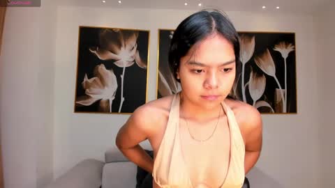Saphira James online show from June 6, 6:56 pm