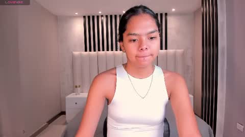 Saphira James online show from June 27, 1:54 am