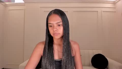 Saphira James online show from July 7, 1:19 am
