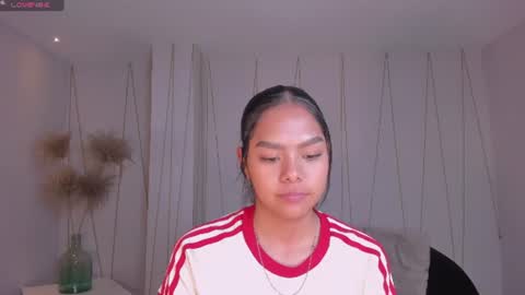 Saphira James online show from July 8, 2:05 am