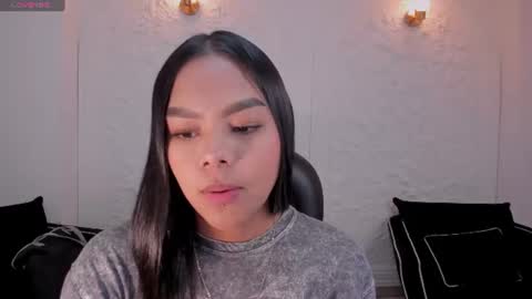Saphira James online show from July 14, 1:08 am