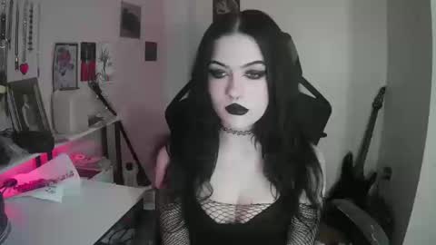 Snapshot of saphirerose1 chatting on October 10, 10:31 pm Sapphire online show from October 10, 10:31 pm