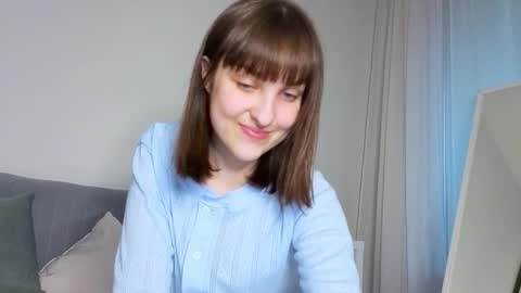 Snapshot of saphirree chatting on September 23, 3:37 pm Anny online show from September 23, 3:37 pm