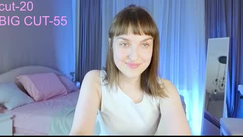 Snapshot of saphirree chatting on October 17, 11:18 pm Anny online show from October 17, 11:18 pm