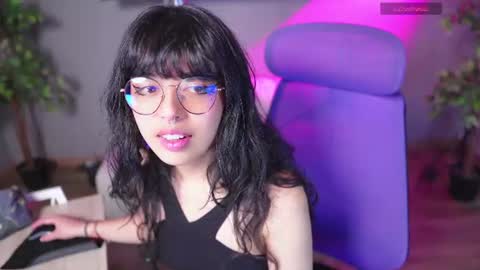 saphyralux online show from July 8, 8:57 pm