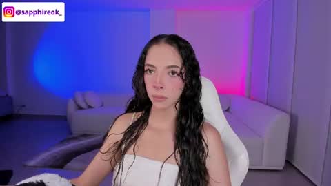 Snapshot of sapphire_venus chatting on July 27, 1:45 am Valerin online show from July 27, 1:45 am