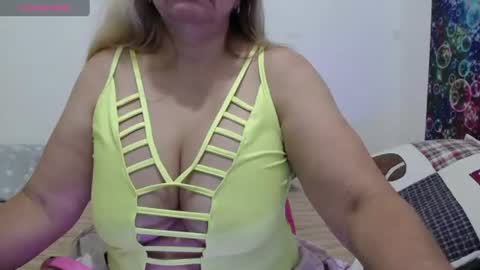 sara online show from June 26, 3:05 pm