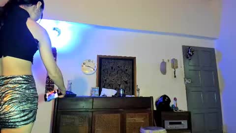 Snapshot of sara_221 chatting on February 21, 2:17 am Sara online show from February 21, 2:17 am