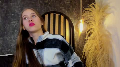 sara__jones_ online show from January 15, 6:08 pm