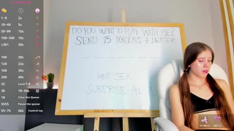 sara__jones_ online show from February 19, 10:42 pm