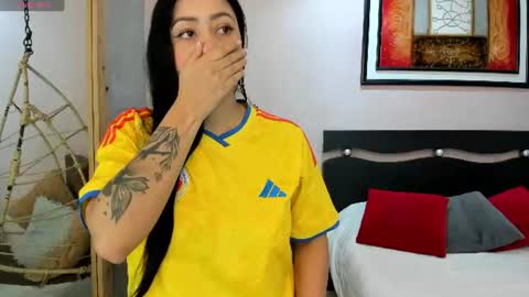    online show from June 27, 11:37 am