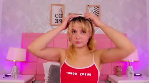 Sara online show from February 17, 3:36 am