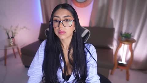 Snapshot of sara_albrecht chatting on February 19, 12:44 pm Sara online show from February 19, 12:44 pm