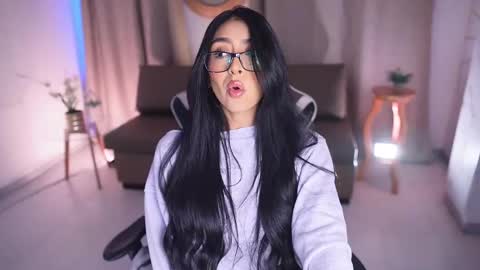 Snapshot of sara_albrecht chatting on March 3, 12:27 pm Sara online show from March 3, 12:27 pm