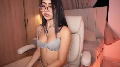 Sara  online show from July 5, 12:28 am