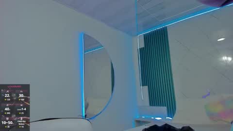 Snapshot of sara_allenx chatting on October 19, 7:25 pm sara allenx online show from October 19, 7:25 pm