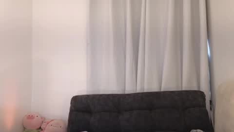 Snapshot of sara_alvarez_1 chatting on May 31, 6:09 pm Sara online show from May 31, 6:09 pm