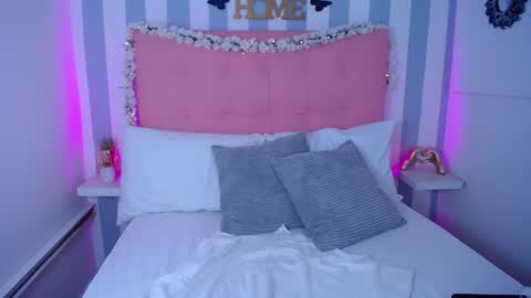 Sara... online show from February 22, 5:02 pm