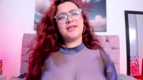 SARA ARIAS  online show from December 6, 2:13 am