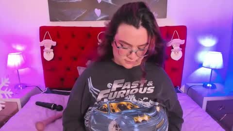 SARA ARIAS  online show from December 29, 1:38 pm