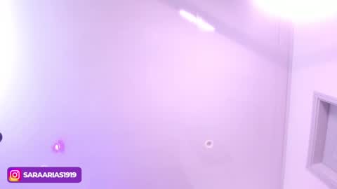 SARA ARIAS  online show from January 22, 11:32 pm