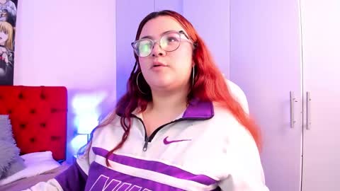 SARA ARIAS  online show from March 1, 7:30 am