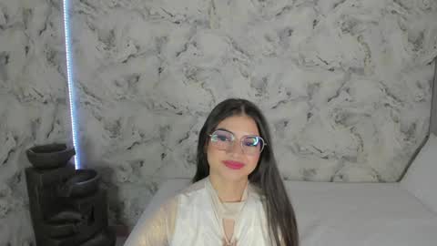 sara online show from December 3, 12:13 am