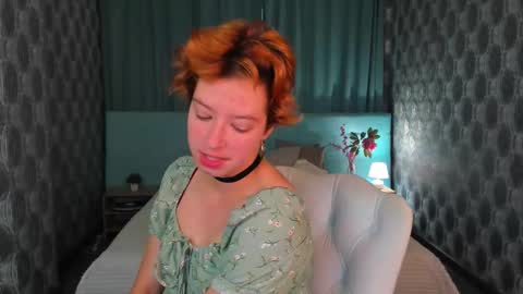 Sarah online show from September 14, 1:38 am