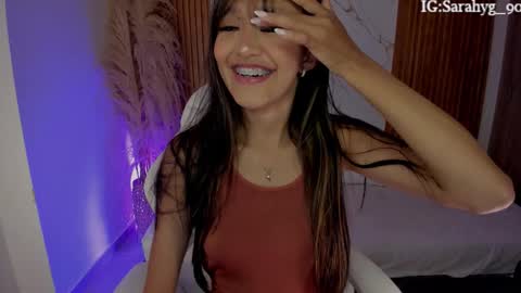 S A R A online show from March 20, 1:21 am