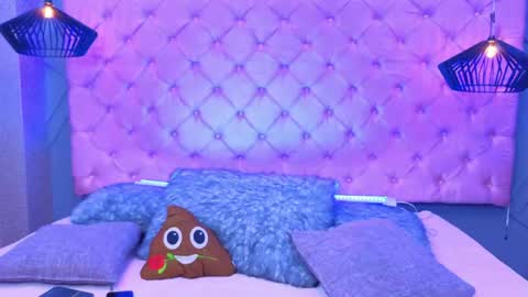 Snapshot of sara_horney_ chatting on June 2, 3:41 am sara online show from June 2, 3:41 am