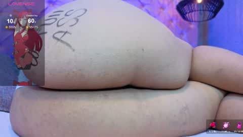 Snapshot of sara_horney_ chatting on June 12, 5:06 am sara online show from June 12, 5:06 am