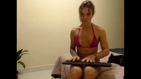 sara_johnson__ online show from February 27, 11:26 pm