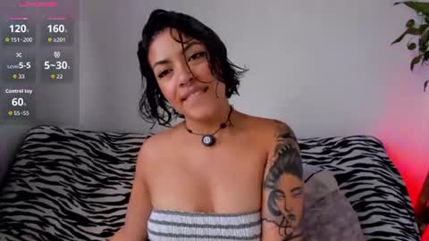 Sara Jules online show from July 1, 3:34 pm