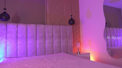 sara_lopee1 online show from June 17, 11:56 am